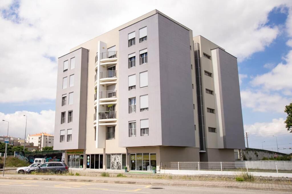 Casa Da Torre Com Garagem Gratuito Apartment Aveiro Luaran gambar